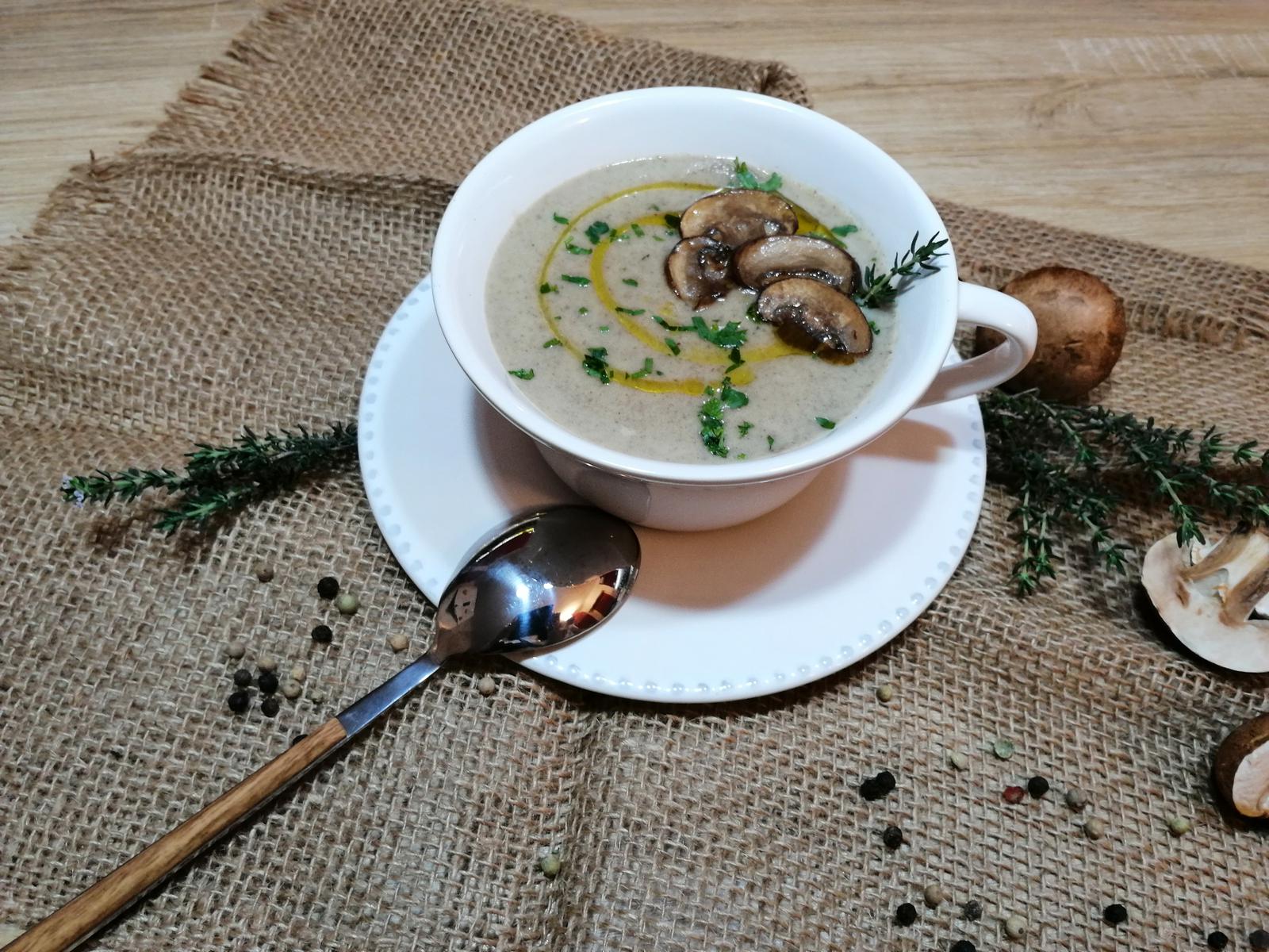 Supa crema de ciuperci / Mushroom soup